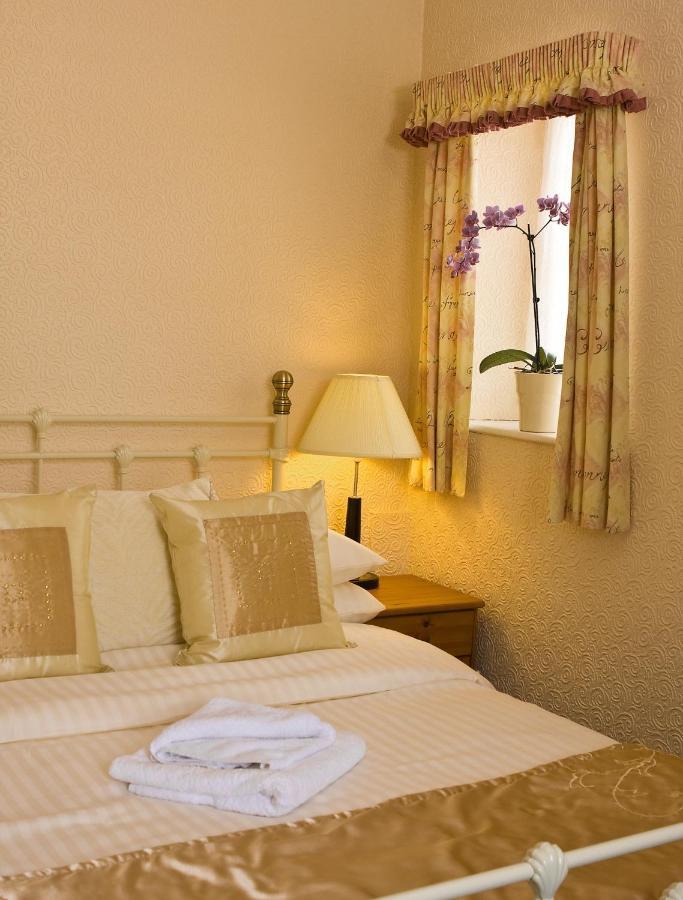 Tor Dean Guest House Torquay Rum bild